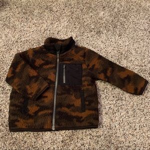 Old Navy Camo Sherpa Jacket 12-18 M